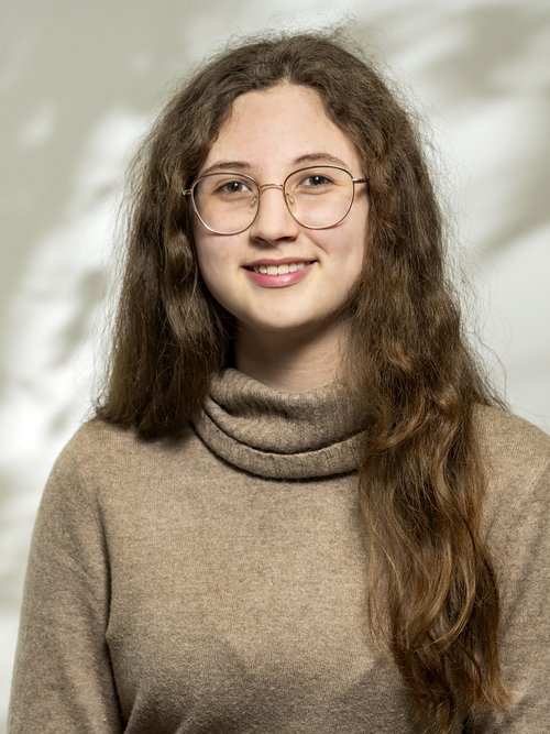 Portrait eines jugendlichen Digi-Coaches